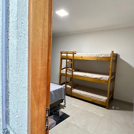 Guaru Inn Hostel جوارولوس المظهر الخارجي الصورة