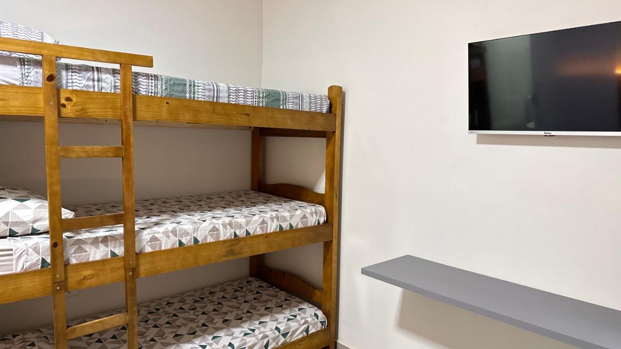 Guaru Inn Hostel جوارولوس المظهر الخارجي الصورة