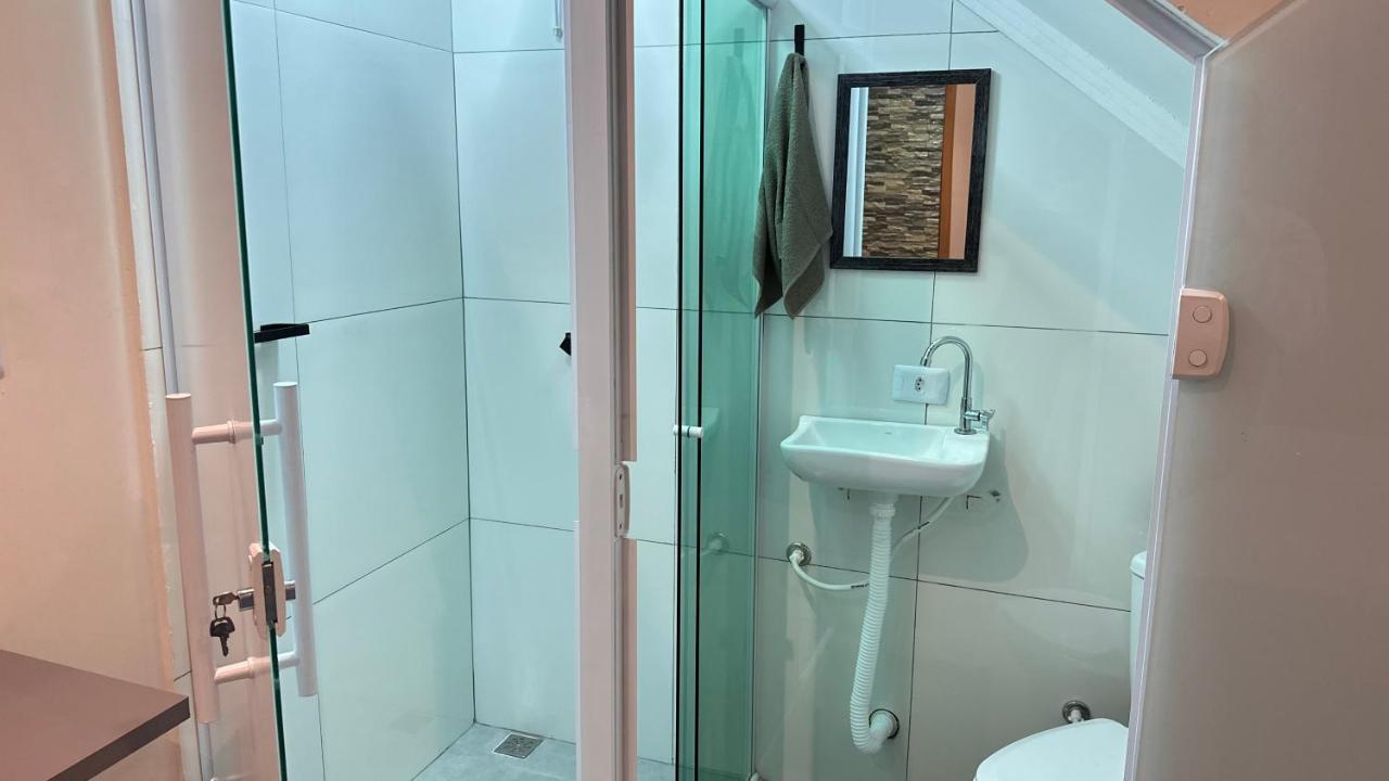 Guaru Inn Hostel جوارولوس المظهر الخارجي الصورة