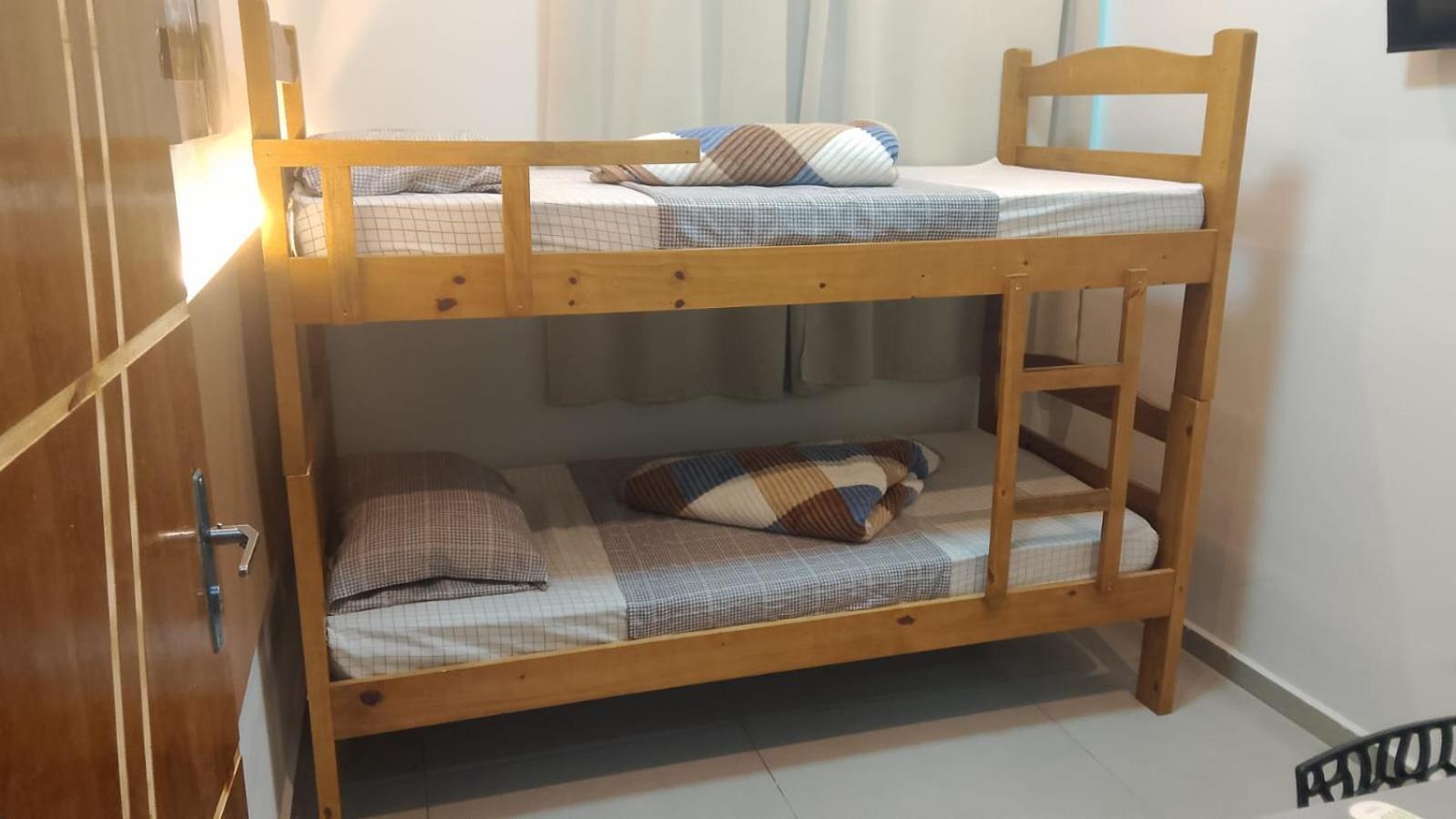 Guaru Inn Hostel جوارولوس المظهر الخارجي الصورة